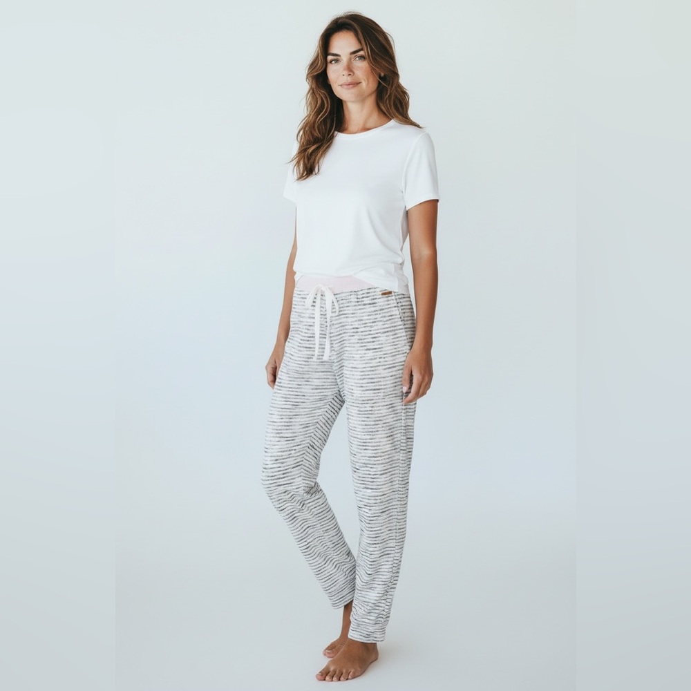 Danskin Pajama Lounge Pants // Gray Stripe // Large